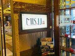 -大中华希尔顿酒店-念自助餐·嗨啤·小龙虾