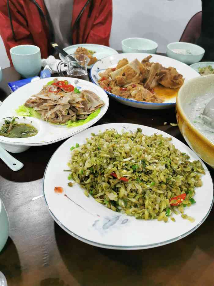 驿城名吃(原汁粉浆面馆上蔡疙瘩汤总店)-"四个人,五个菜,157.