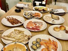 -怡咖啡海鲜自助餐厅(浦东香格里拉店)