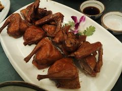 -沙龙酒家