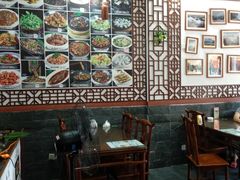 大堂-临街徽菜馆·正宗黄山味