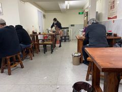 大堂-宝瑞门钉肉饼店