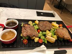 -必胜客(鞍山万象汇店PH店)