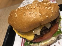 -The Habit Burger Grill 哈比特汉堡(爱琴海店)