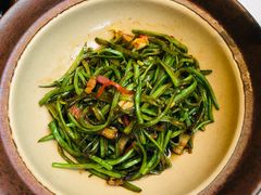 -鱼翅楼·津派砂锅鱼翅(水上公园店)