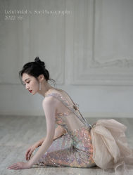 -莫小姐婚纱