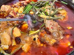 -重庆烧鸡公火锅(簋街店)