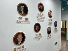 -小荧星艺校(大宁分校)