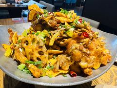 干锅牛蛙-川流不息(北蔡休闲广场店)