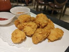 -河畔春天时尚餐厅