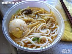 -龙记桂林米粉(财满街店)