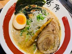 日式炸猪排-雷门拉面店(新光天地店)