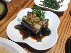 -塔哈尔·新疆盛宴(城西银泰店)