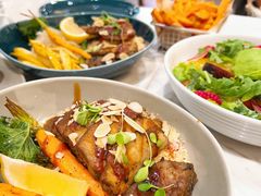 -théATRE茶聚场·餐厅(环球金融中心店)