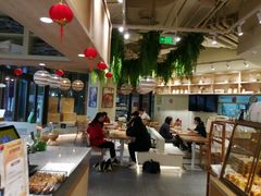 -Dough&Joe团憩(瑞虹天地月亮湾店)