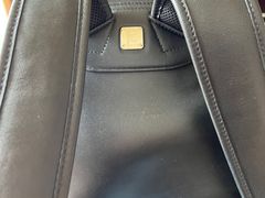 -MCM(比斯特上海购物村店)