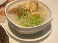 荔湾艇仔粥-虾饺妹·酒家(金碧店)