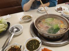 -土连锅·现熬养生汤锅(梁家巷店)