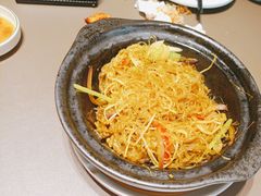 金针菇粉丝肥牛煲-有璟阁港式餐厅(国贸商城店)