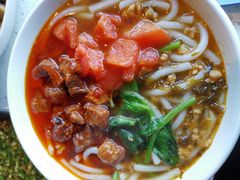 小锅米线-半山腰·云南菜(侨福芳草地店)