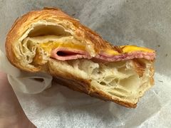 -星巴克(北京三里河东路店)