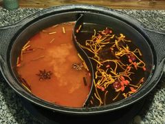 鸳鸯锅-滇池印象原生态火锅(南开大悦城店)