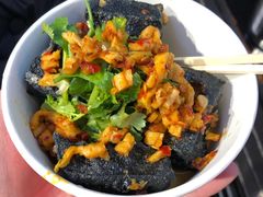 黑色经典臭豆腐-黑色经典臭豆腐·湖南特产(坡子街店)