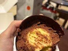 -VERIE BAKEHOUSE