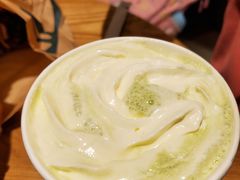 热抹茶拿铁-星巴克(北京广渠门名敦道店)