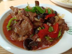 -歹歹的加个面过油肉拌面