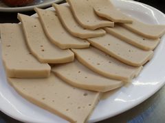 -胡须佬鸡煲四季火锅店(石厦西村直营店)