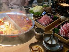 台式麻辣锅-湊湊火锅·茶憩(杭州湖滨银泰in77店)