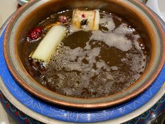 乌鸡汤锅-享月汤皇·海鲜小火锅·聚会(曲江创意谷店)