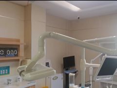 -上海仁爱医院口腔科 · 种植