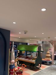 -奈尔宝·儿童乐园·亲子餐厅(华采天地店)