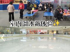 -百年港湾奥特莱斯(香炉礁店)