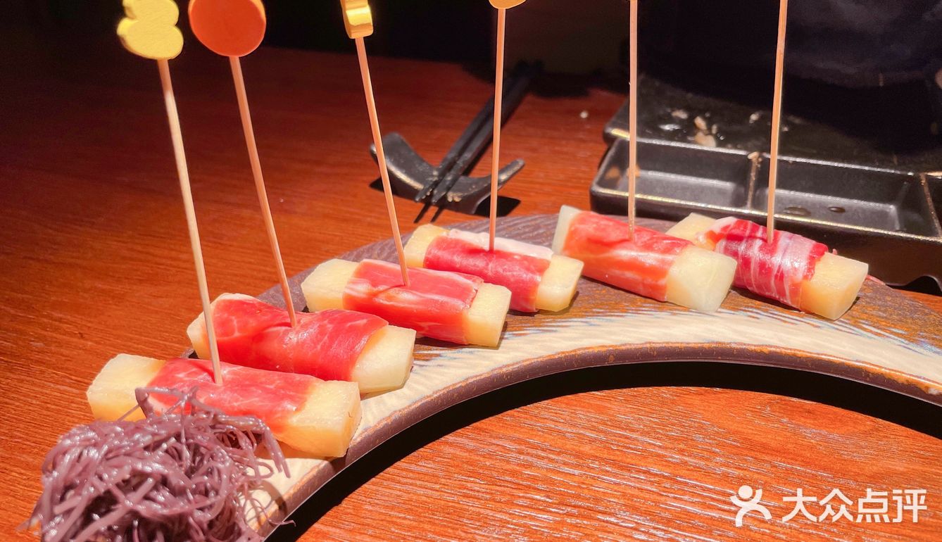 一家居酒屋 最好吃的竟然是火腿（不是一家店啦！）