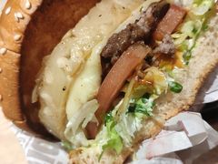-The Habit Burger Grill 哈比特汉堡(复兴soho店)