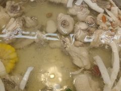 -喃喃椰·糟粕醋·椰子鸡火锅(七堡花园店)