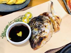 烤三文鱼头-草家酱蟹炭火烤肉店(珲春南路一店)