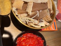 -毛肚向右·川渝毛肚王(经开永旺店)