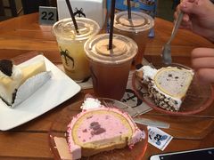 -TrueLove @ Neverland (Husky Cafe)