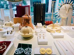 -LADY FAFA(巨鹿路陕西南路路口店)