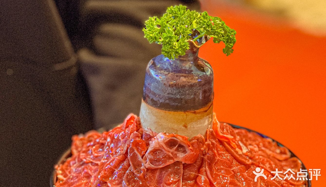 这家港风极致的花胶鸡店真的狂拍三百六十五张才过瘾❗️