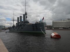 -阿芙乐尔号巡洋舰