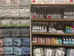 -名创优品(陕西西安大唐西市购物中心店)