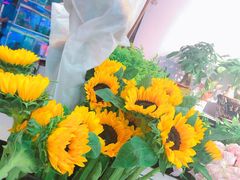 -怡花宜木鲜花店(朝阳路店)