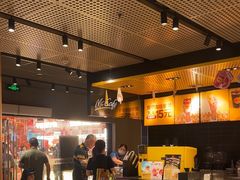 -麦当劳(中山公园龙之梦店)