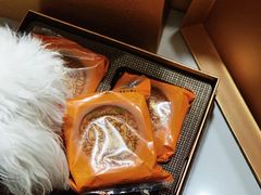 双黄白莲蓉月饼-稻香迎囍皇宫(港惠店)
