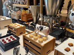 -康莱德酒店·美庭自助餐厅